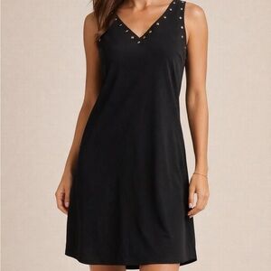 Uncle Frank Black Studded Shift
Dress Small Gold Zip Back Chic
Minimalist